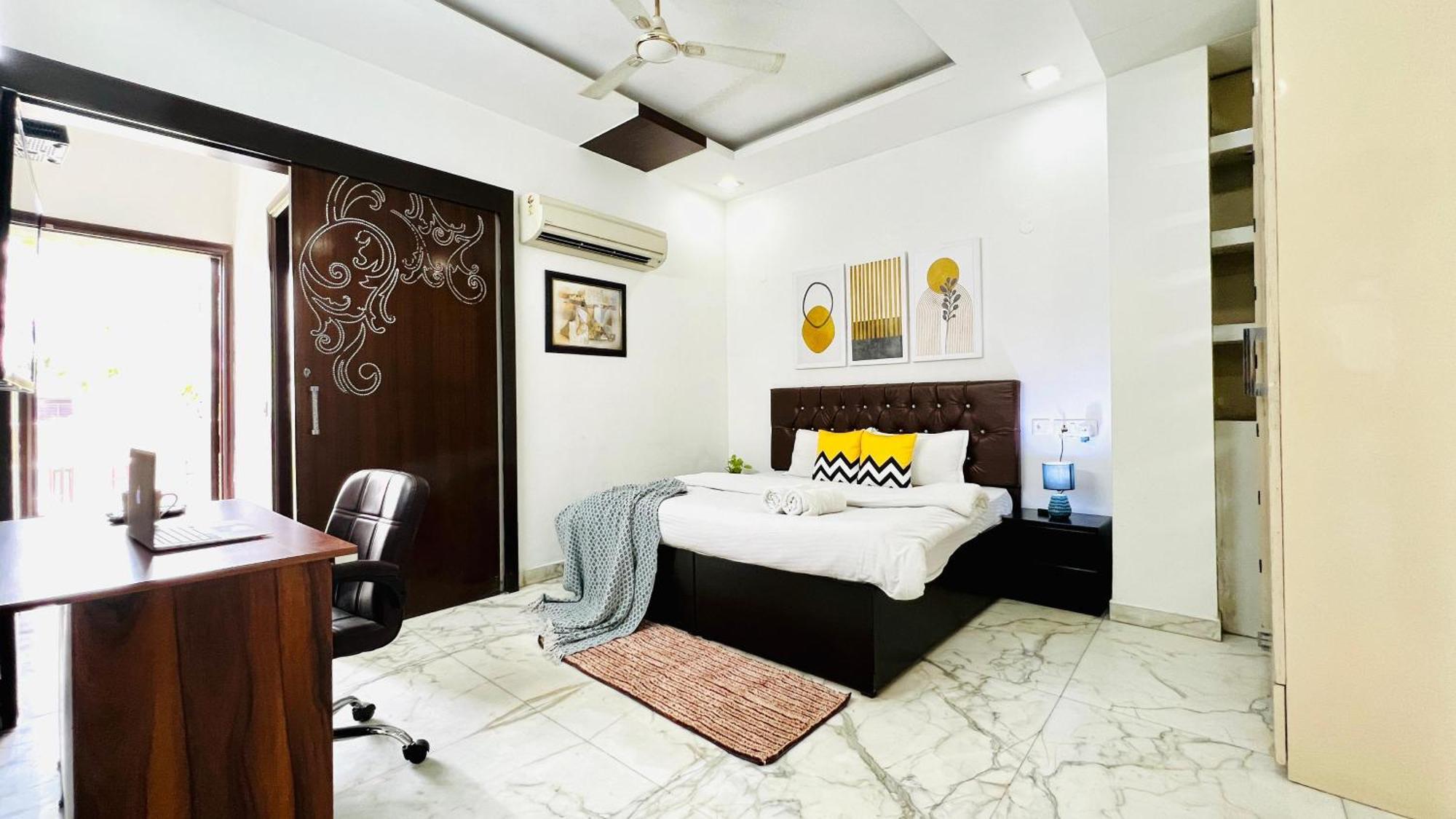 Olive Service Apartments - Greater Kailash New Delhi Værelse billede