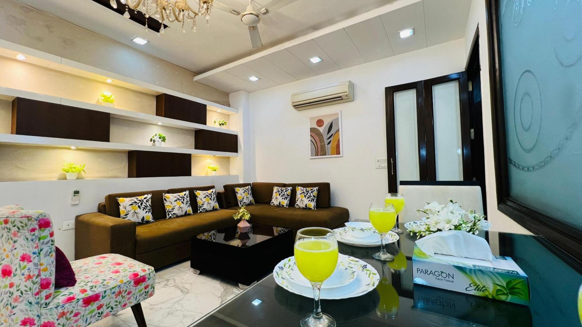 Olive Service Apartments - Greater Kailash New Delhi Eksteriør billede