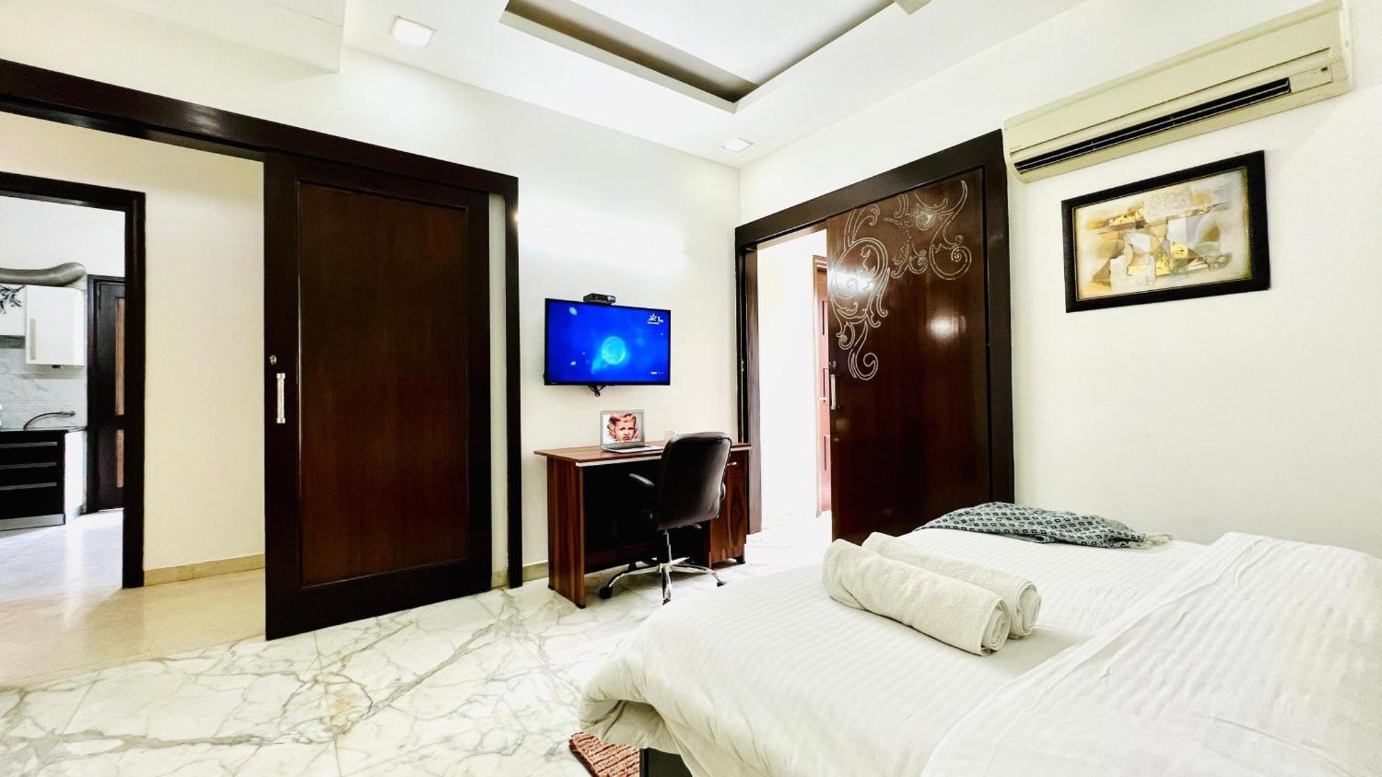Olive Service Apartments - Greater Kailash New Delhi Værelse billede