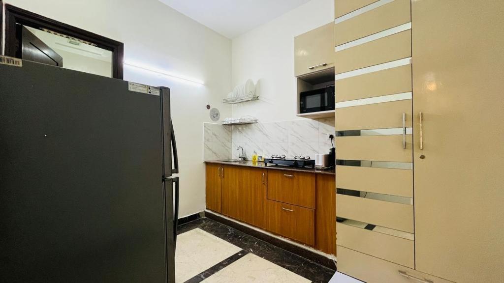 Olive Service Apartments - Greater Kailash New Delhi Eksteriør billede